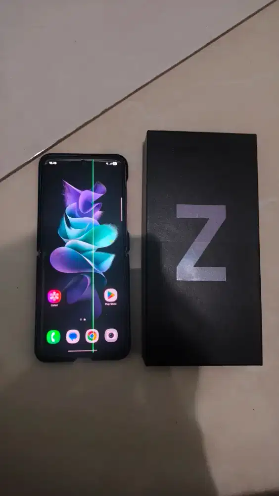 Samsung Galaxy Z Flip 3