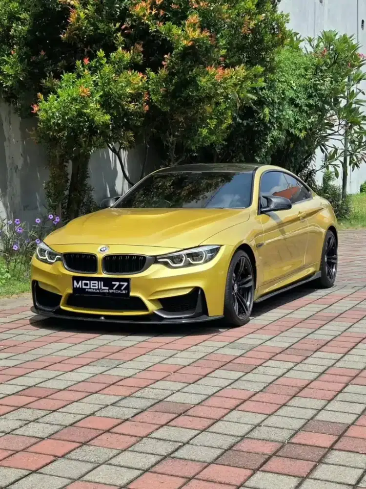 BMW M4 F82 COUPE LCI FACELIFT 2019