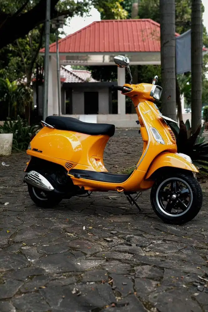 VESPA PIAGIO VESPA MATIC S 150 2VIE TAHUN 2012