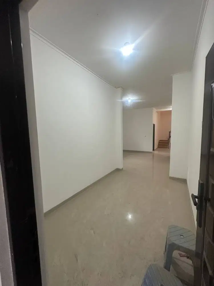Rumah Taman Rahayu Bandung Hoek Nyaman Siap Huni