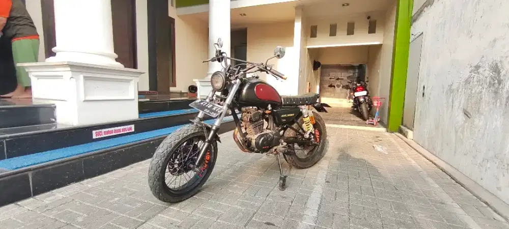 Motor Custom Komplit