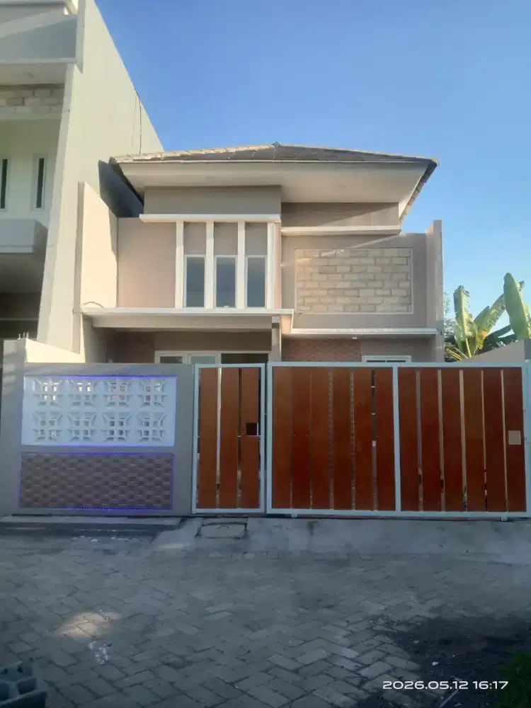 Dijual rumah cantik raya pakal madya permai Surabaya barat