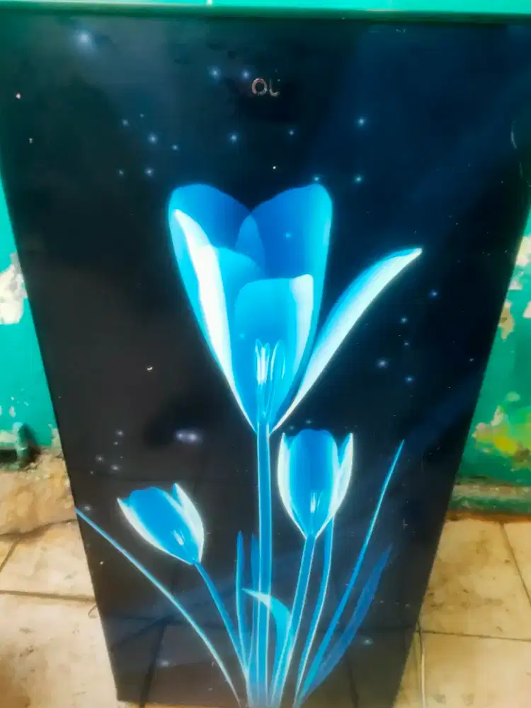 Aqua 1 pintu kondisi dingin normal sesuai foto