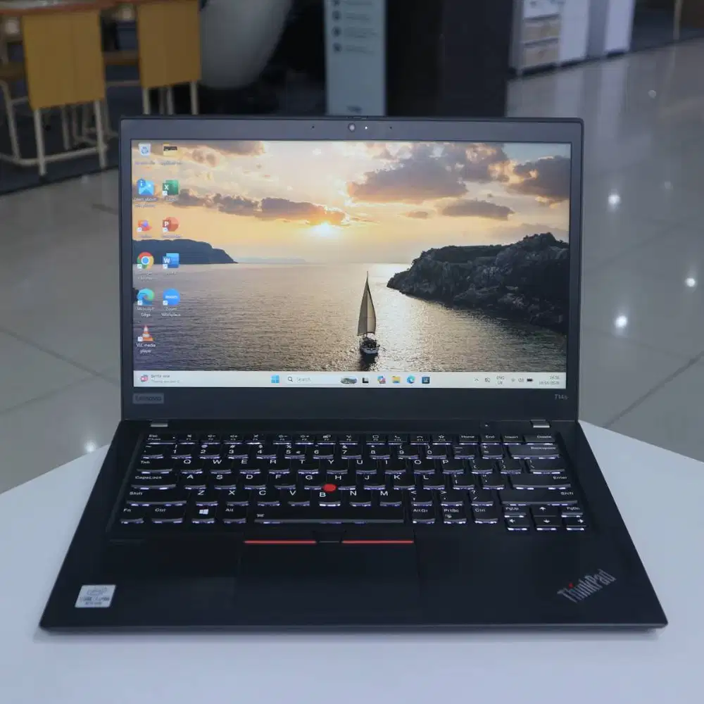 LENOVO THINKPAD T14S TOUCHSCREEN INTEL CORE I7 GENERASI 10 RAM 16GB