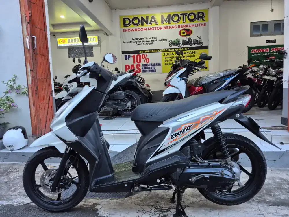 Honda Beat Karbu ‼️  Th 2012 , Putih