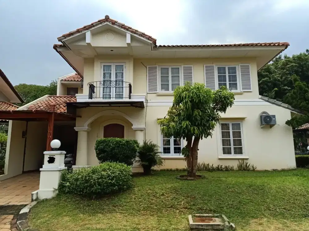 TERMURAH 6,4M NEGO  DIJUAL RUMAH  Sdh di renovasi dan di cat ulang Rumah  TAMAN PROVENCE BSD TANGSE