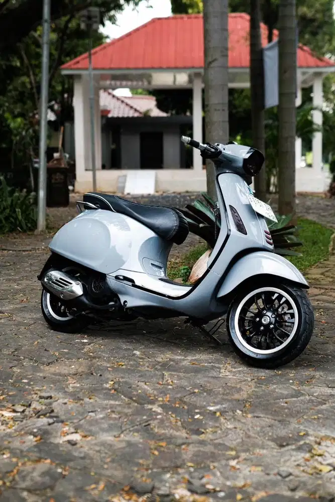 VESPA PIAGIO SPRINT 150 3VIE TAHUN 2014