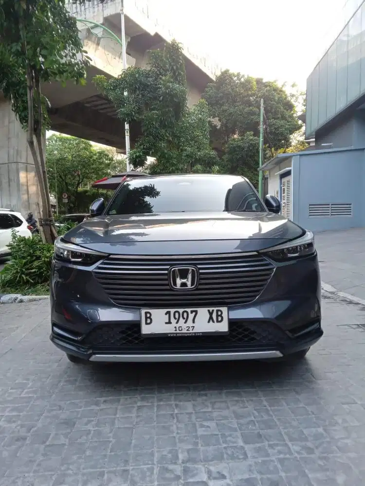 Honda HRV E 1.5 abu abu metalik