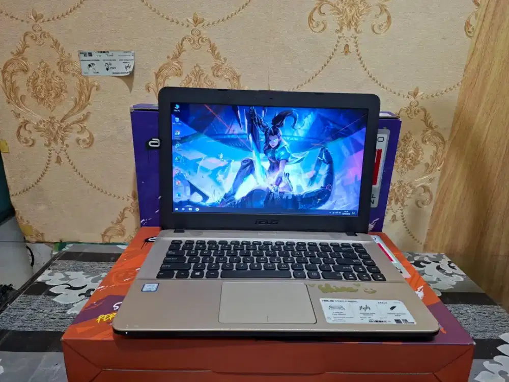 Laptop Asus Vivobook X441UA - Intel Core i3-8130U -4GB -SSD 128GB-