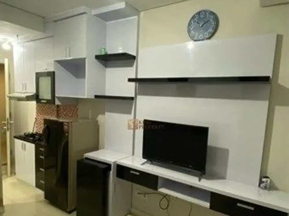 Langka Hanya 1 Unit, Disewa Studio dengan Kitchenset Fully Furnished Minimalis Bagus, Jalan Kaki ke Central Park Mall Taman Anggrek Jakarta Barat
