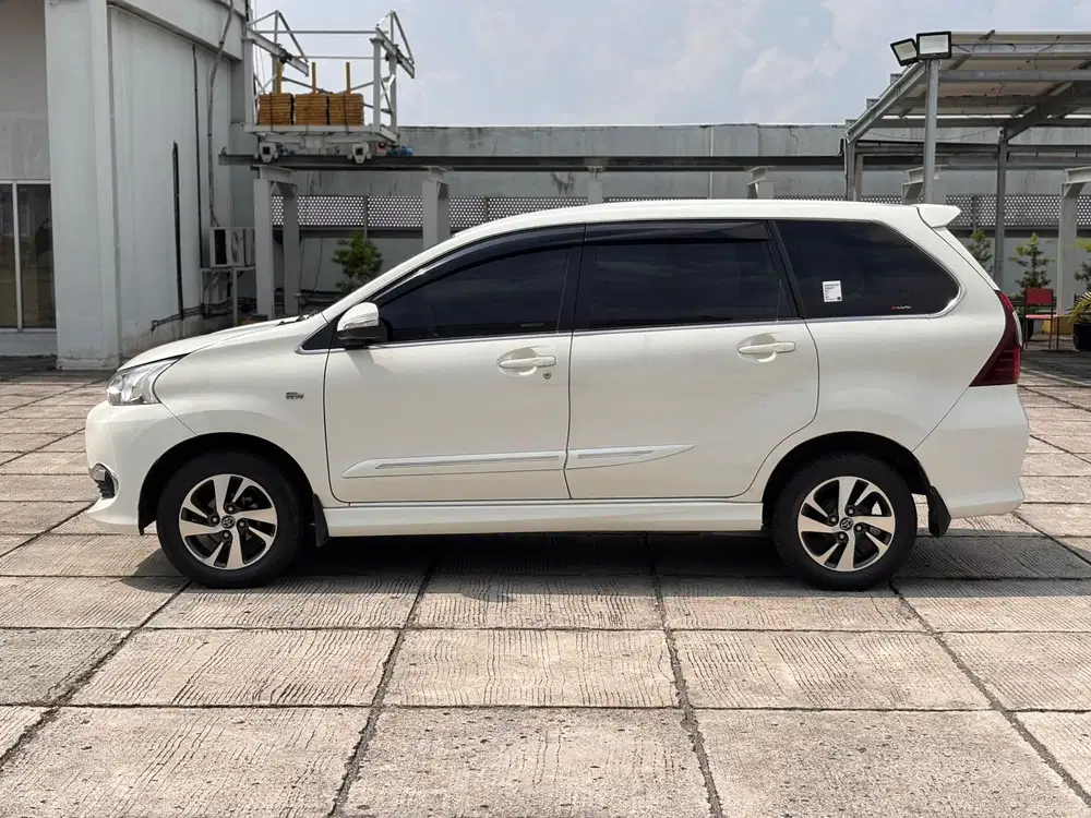 Toyota Avanza Veloz 1.5 At Putih 2018 2017 ‼️Avanza veloz G 2018