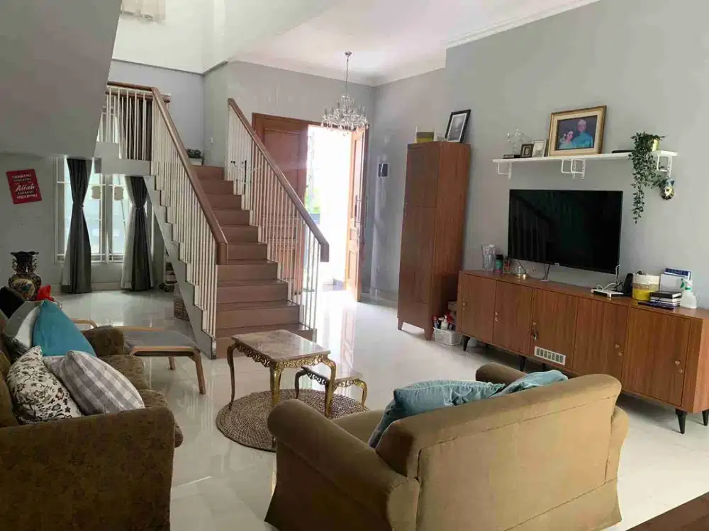 JUAL CEPAT RUMAH 2LT.DI CINERE