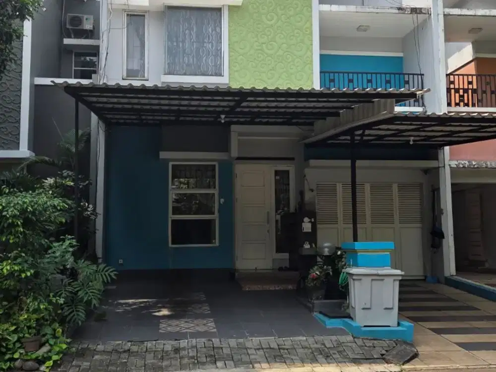 Rumah di Cluster Ruby, PHG, Gading Serpong 21/2 lantai ada ruang karoke