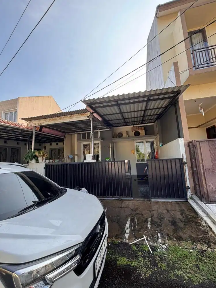Rumah disewakan di daerah Villa melati Mas