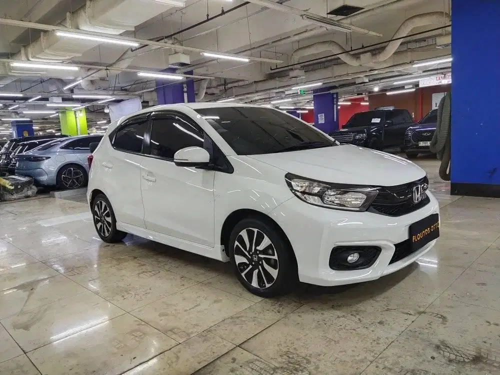 Honda Brio RS 2022 AT km 40rb