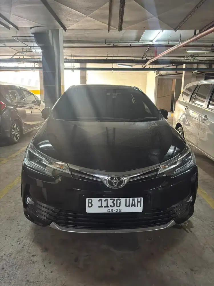Corolla Altis 1.8V AT