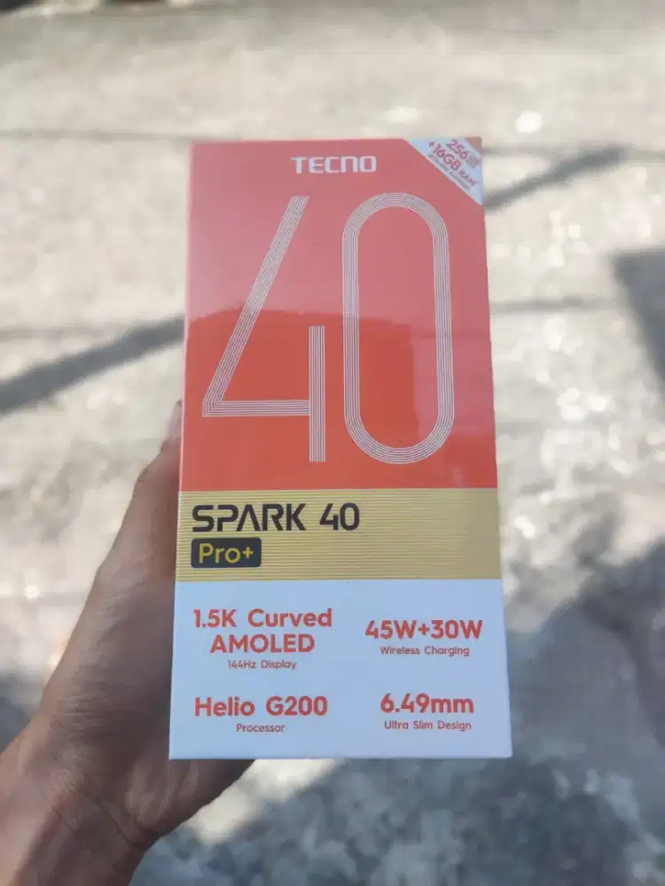 BARU TECNO SPARK 40 PRO PLUS 8/256 Black Garansi Resmi Segel Norepack