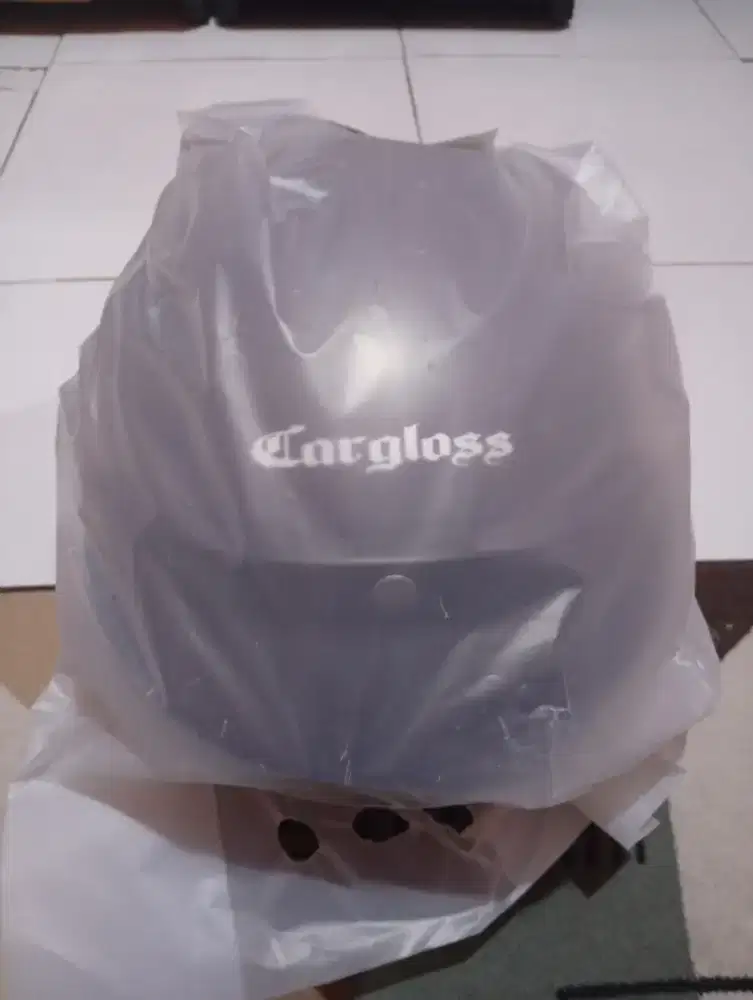 Helm cargloss warna abu