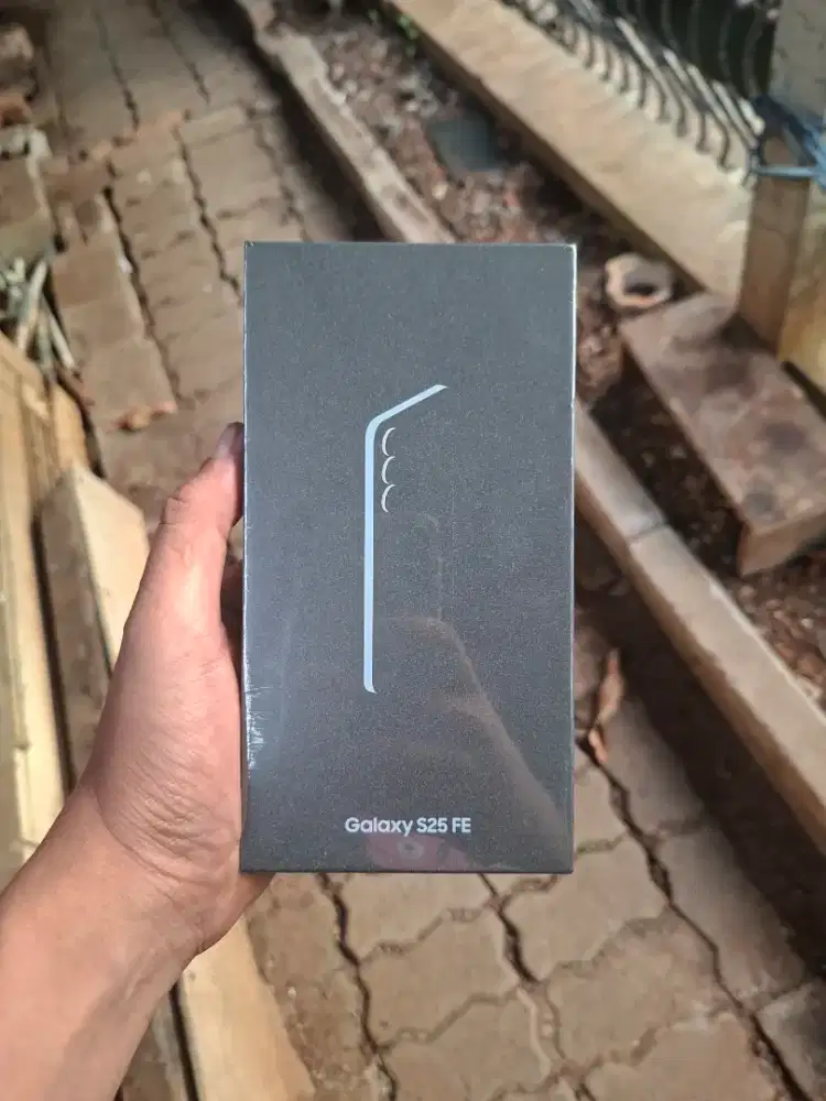 Samsung Galaxy S25 Fe 8/256 Baru