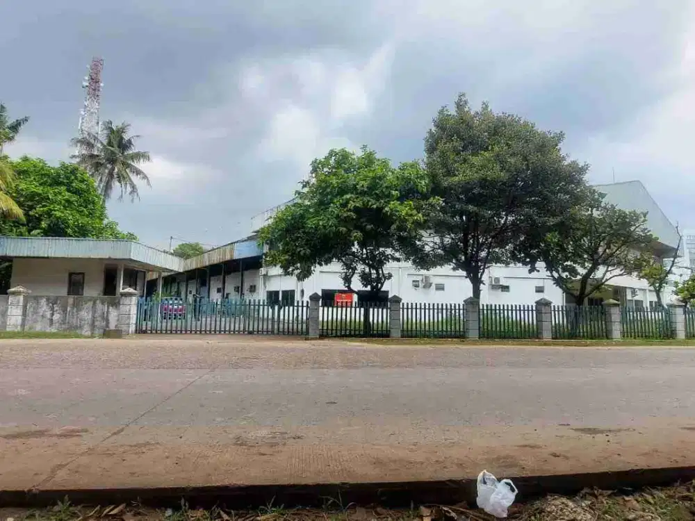 Gudang Hook 9.100 m² Eks-Pabrik Pulo Gadung Jakarta – HGB, Bebas Banjir