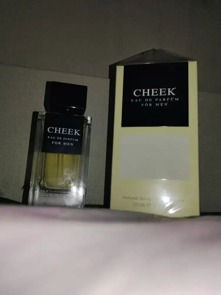 Fragrance World Cheek EDP For men