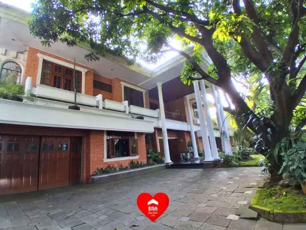 Rumah Mewah Luas dan Asri di Pondok Indah, Jakarta Selatan