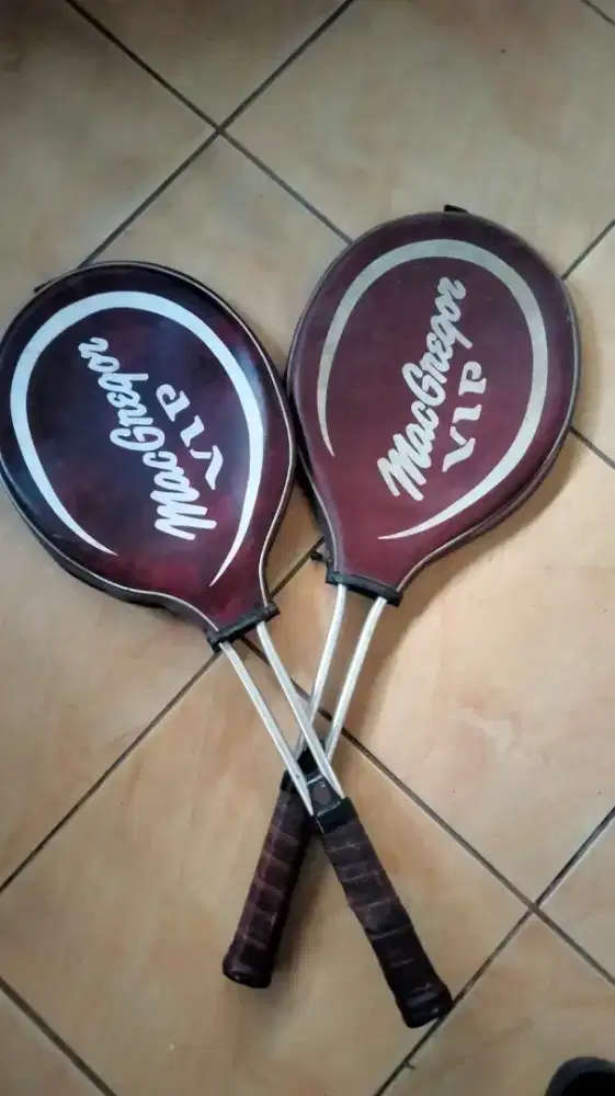 Sepasang Raket Tenis Macgregor VIP