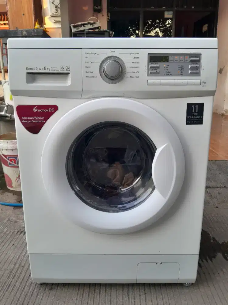 Mesin Cuci LG Direct Drive 8KG