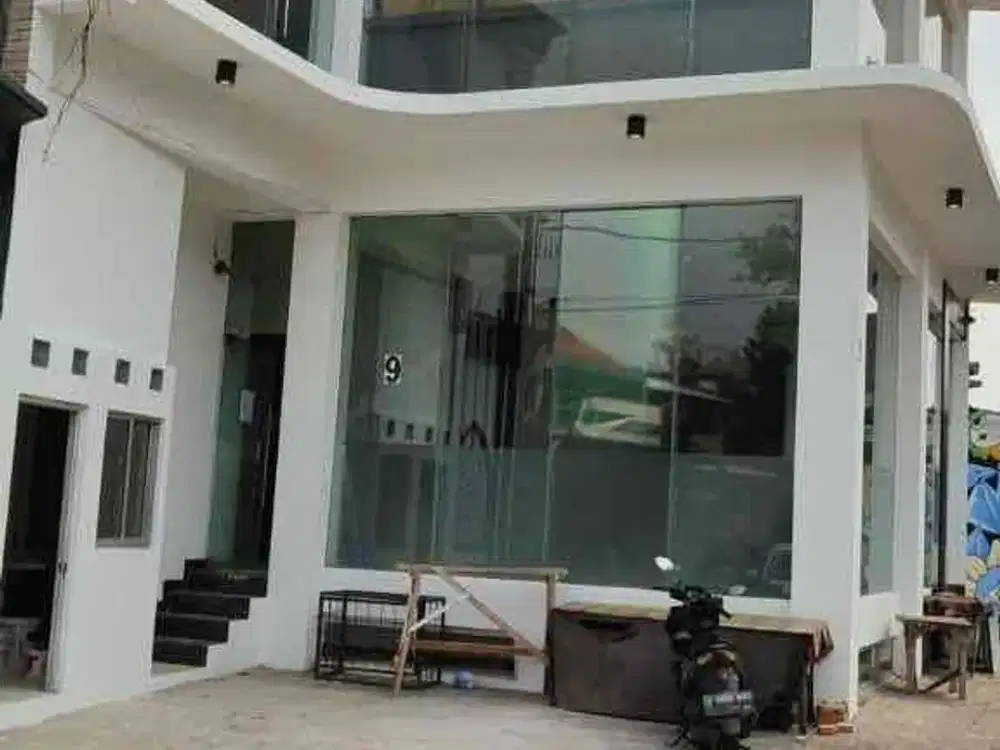 Dijual Ruko Bagus di Jalan Utama Arteri Kelapa Dua Jakarta Barat
