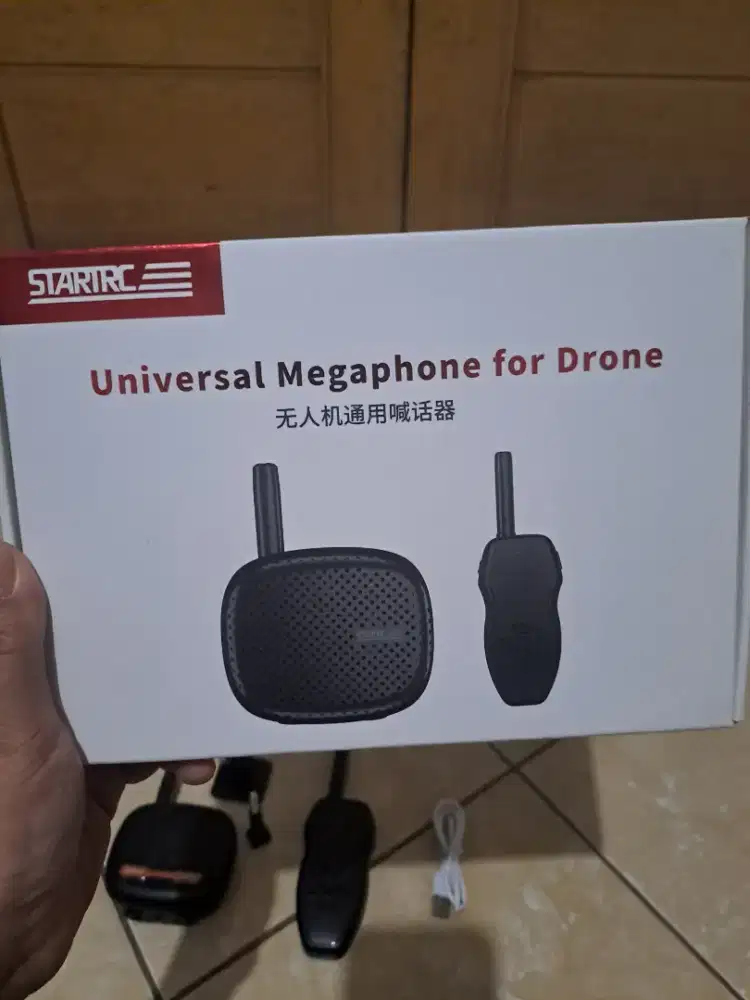Universal megaphone for drone (startrc)