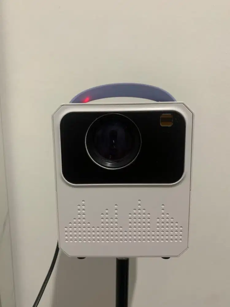 Proyektor Android Smart Projector LED Wifi Bluetooth Tripsky