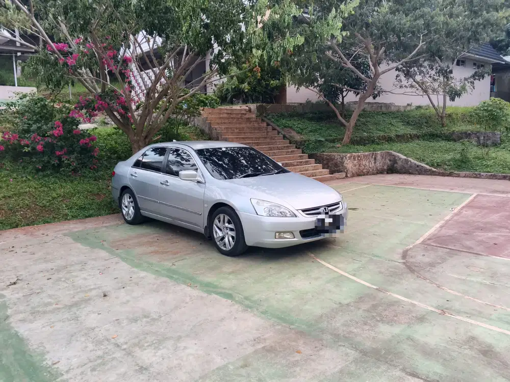 Honda Accord 2006 Bensin
