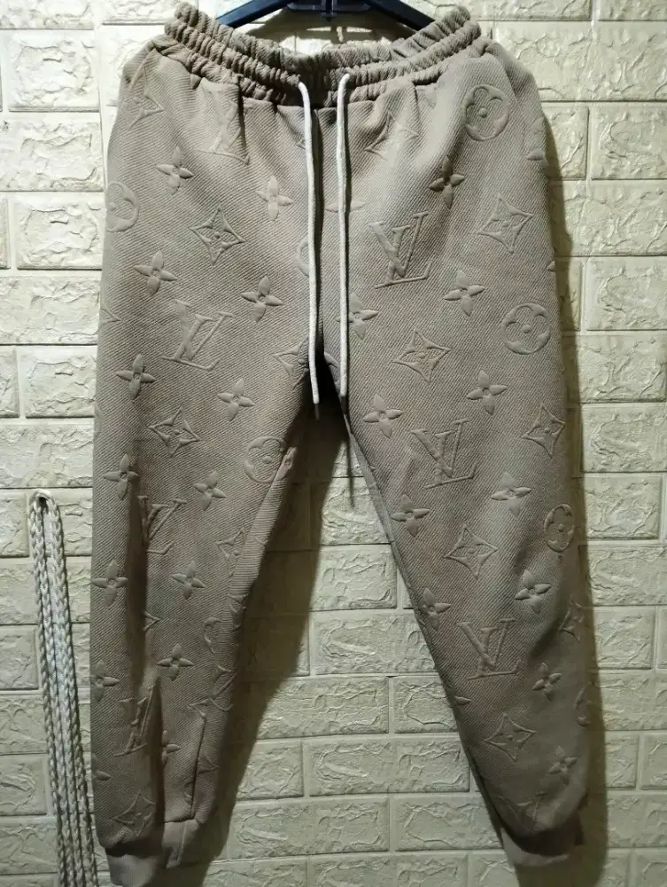 Louis Vuitton LV joger
