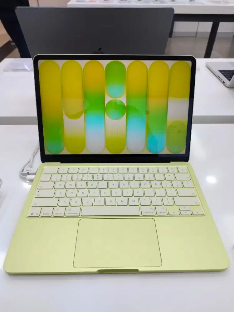 Macbook neo 256gb cicilqn modal ktp