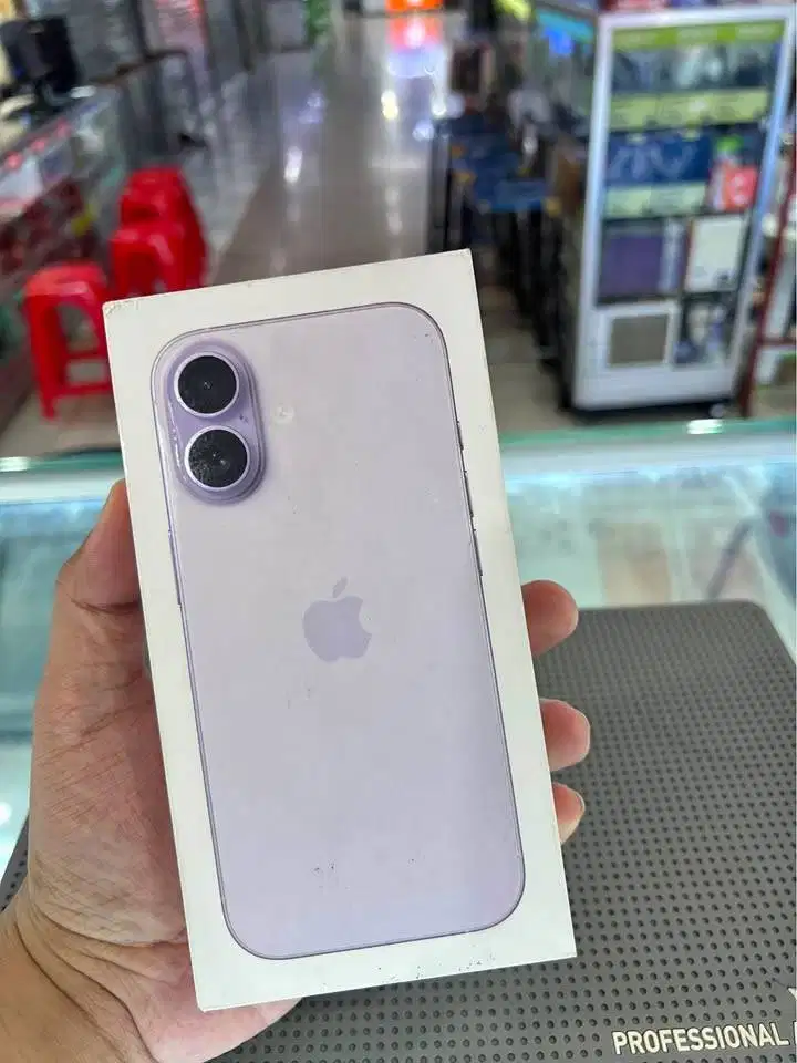 Iphone 17 256 NEW (Lavender)