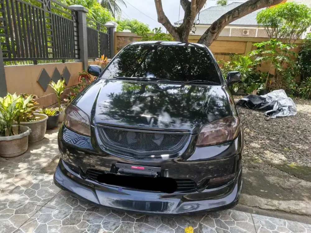 Vios 2005 warna hitam