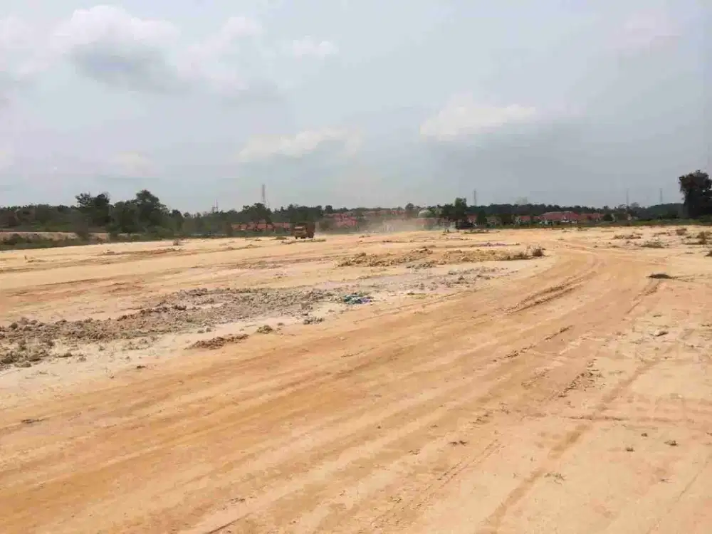LAHAN STRATEGIS 7,5 HEKTAR DI PALAS DEKAT GERBANG TOL