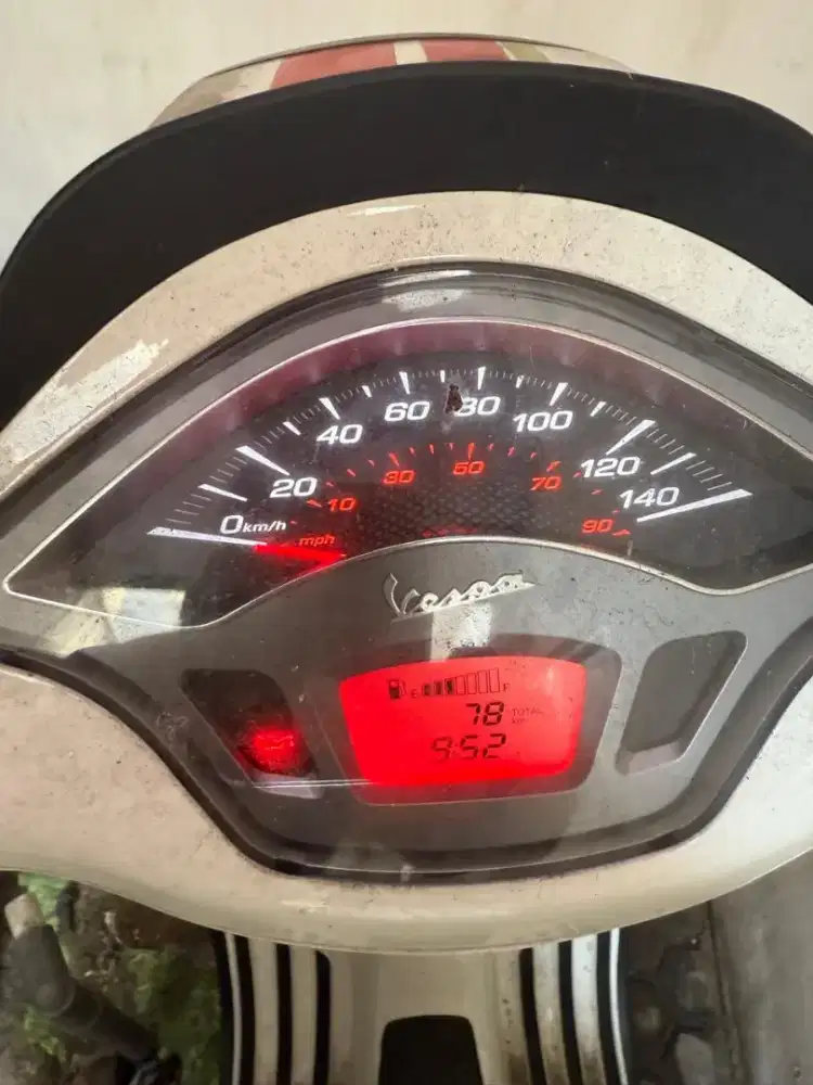 Vespa sprint 150 Racing Sixties limited Edition (2020)