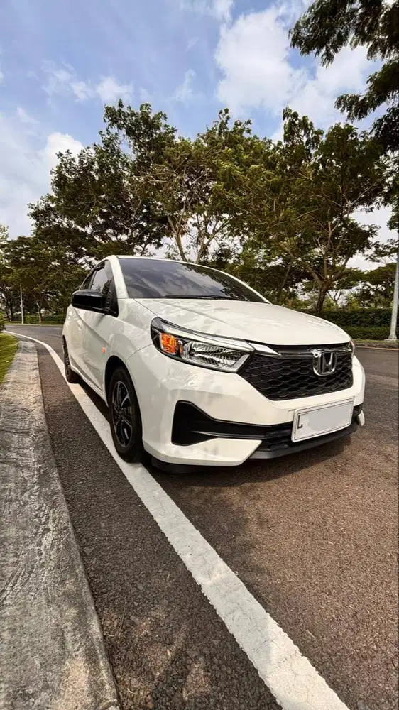 JUAL CEPAT Mobil Simpanan HONDA BRIO E MATIC (PUTIH) 2023 akhir