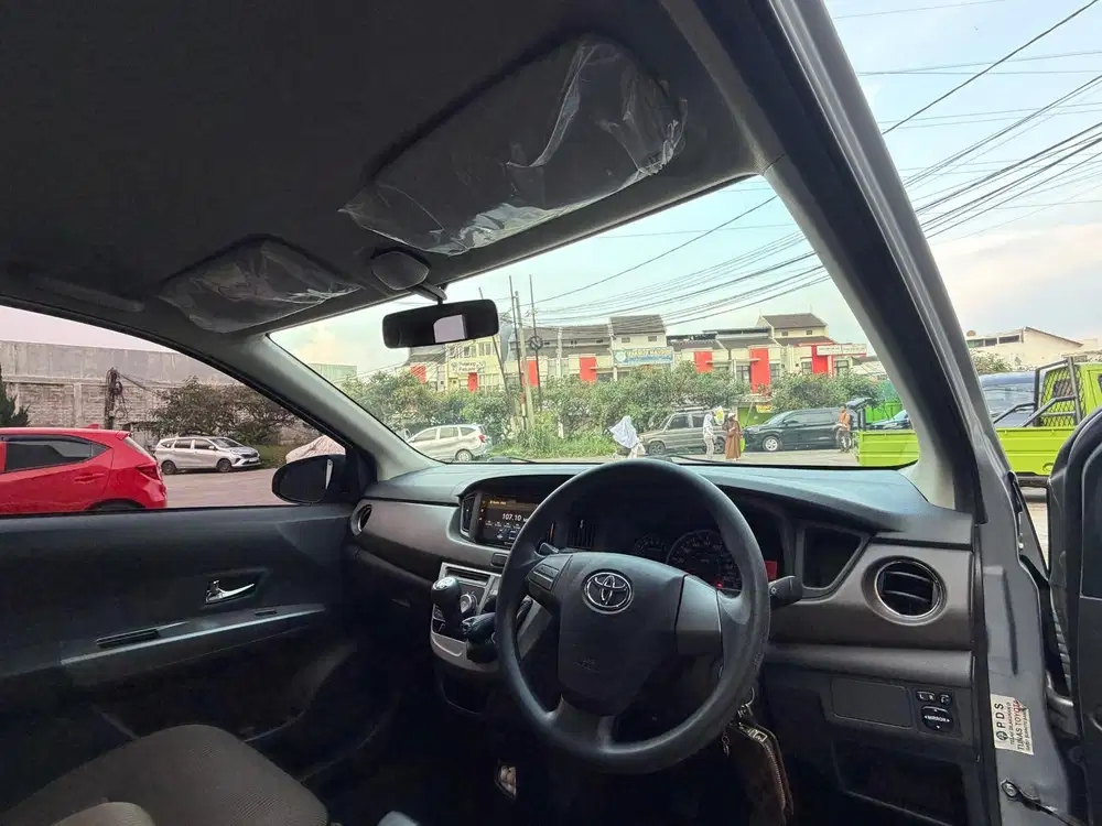 Toyota Calya 2021 Bensin