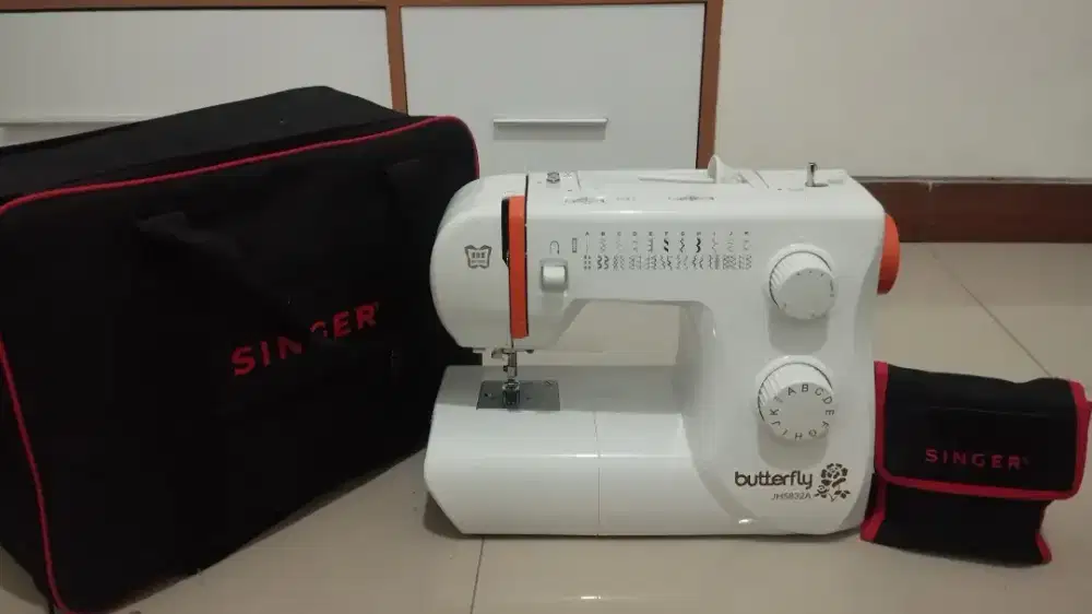 Mesin jahit Butterfly JH5832A