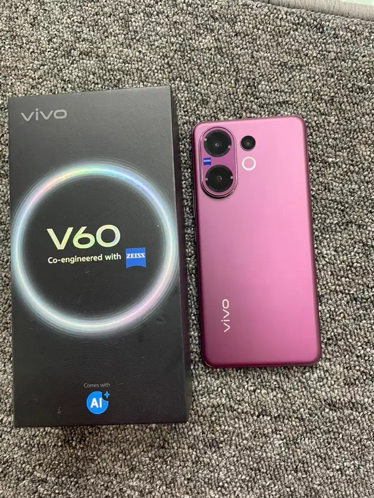 Vivo V60 5g 8/256 super mulus garansi februari 2027