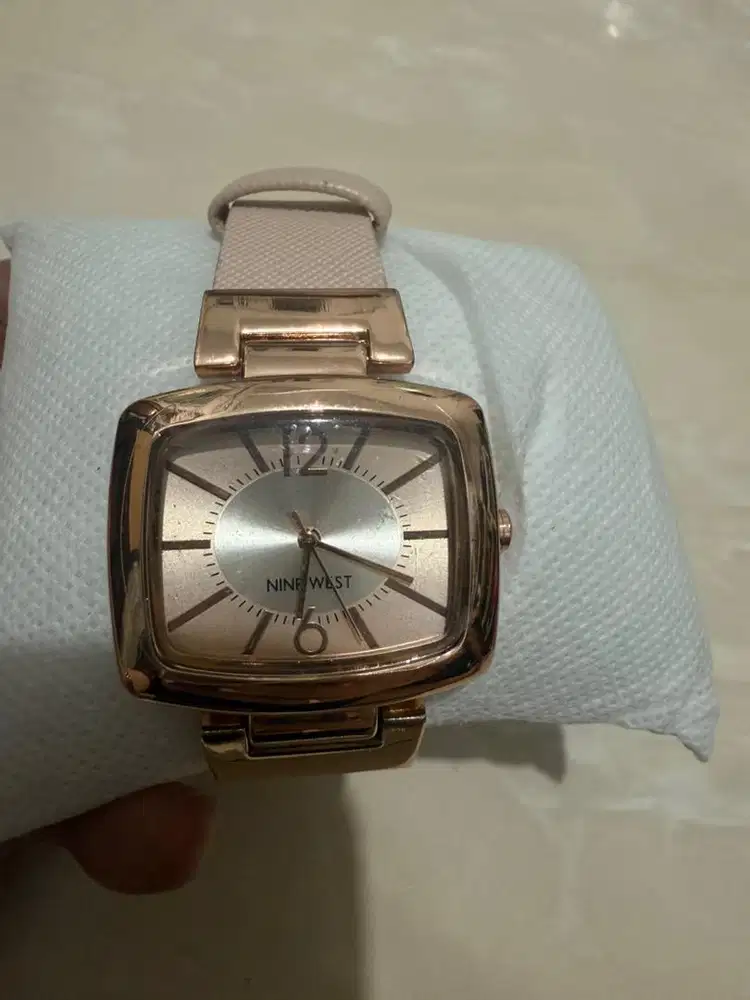 Jam Tangan Nine West