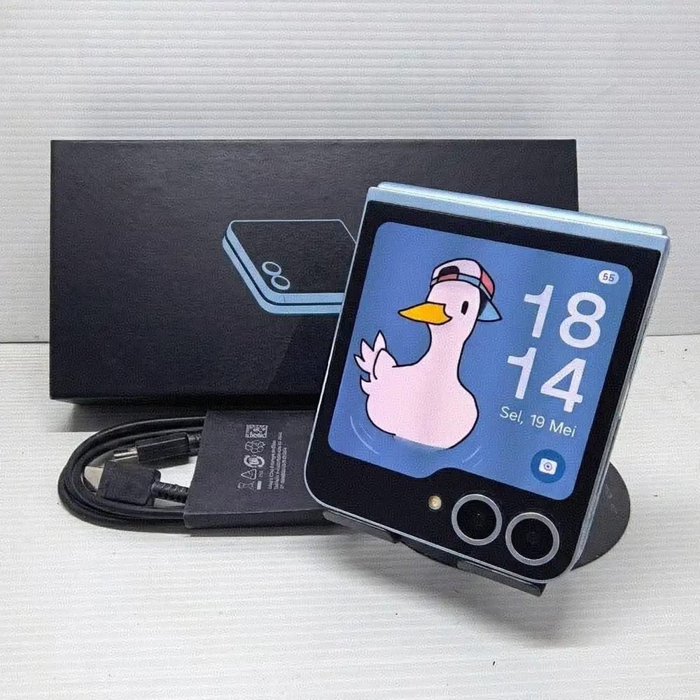 SAMSUNG GALAXY Z FLIP 6 5G 12/256 BLUE FULLSET SEIN NO MINUS MULUS!
