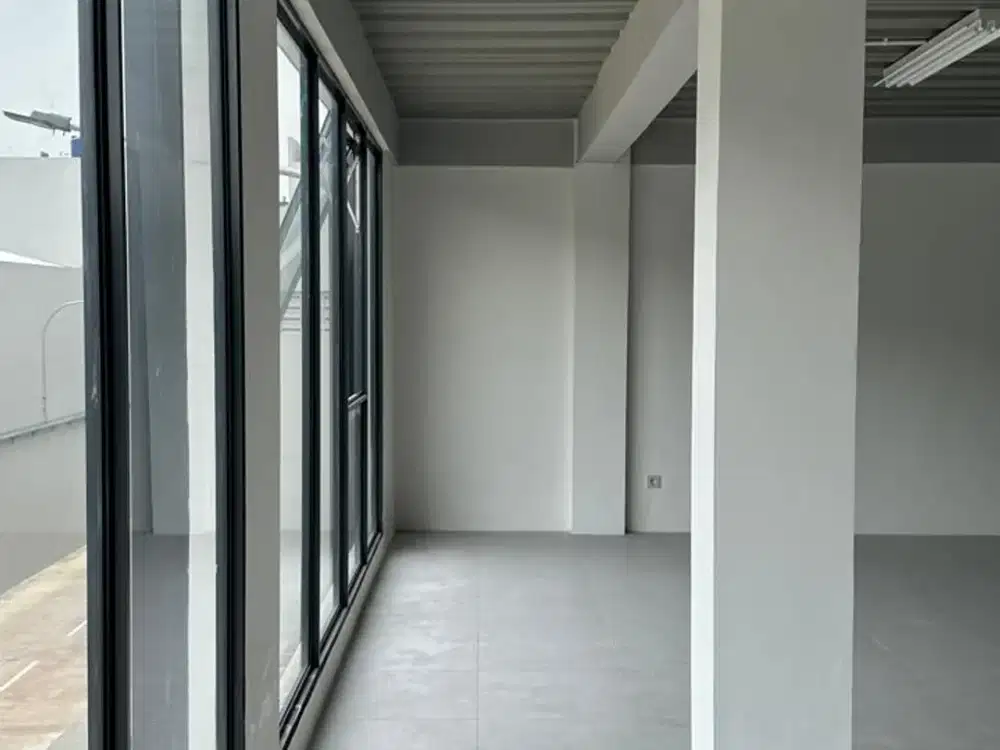 Disewakan gudang siap pakai cocok untuk bisnis di duta indah star hub