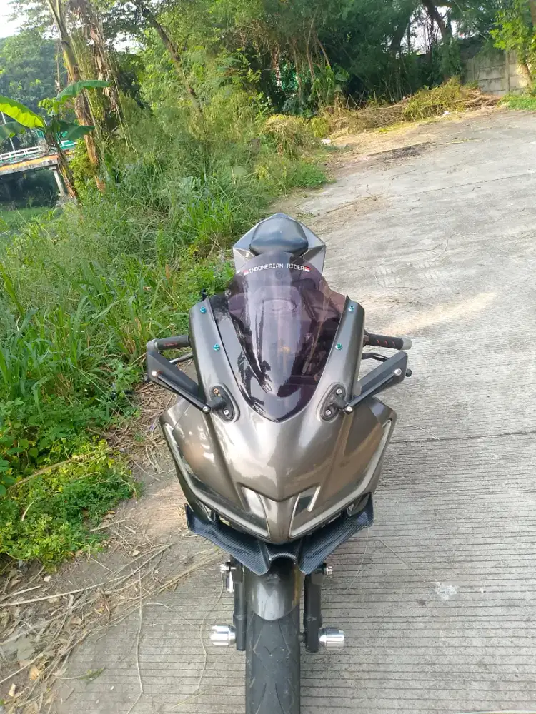 Yamaha R15 V2 2016