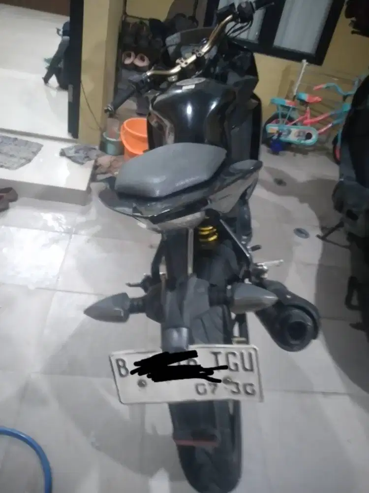 Yamaha YZF R15 V2