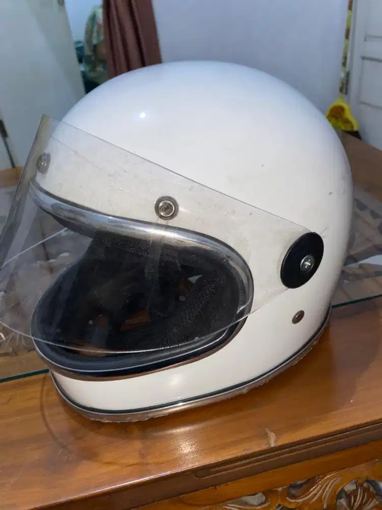 Helm Full Face Putih