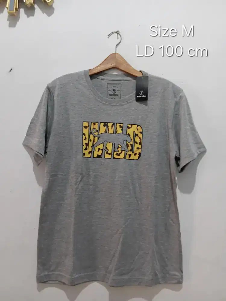 Kaos Pria size xl dan M