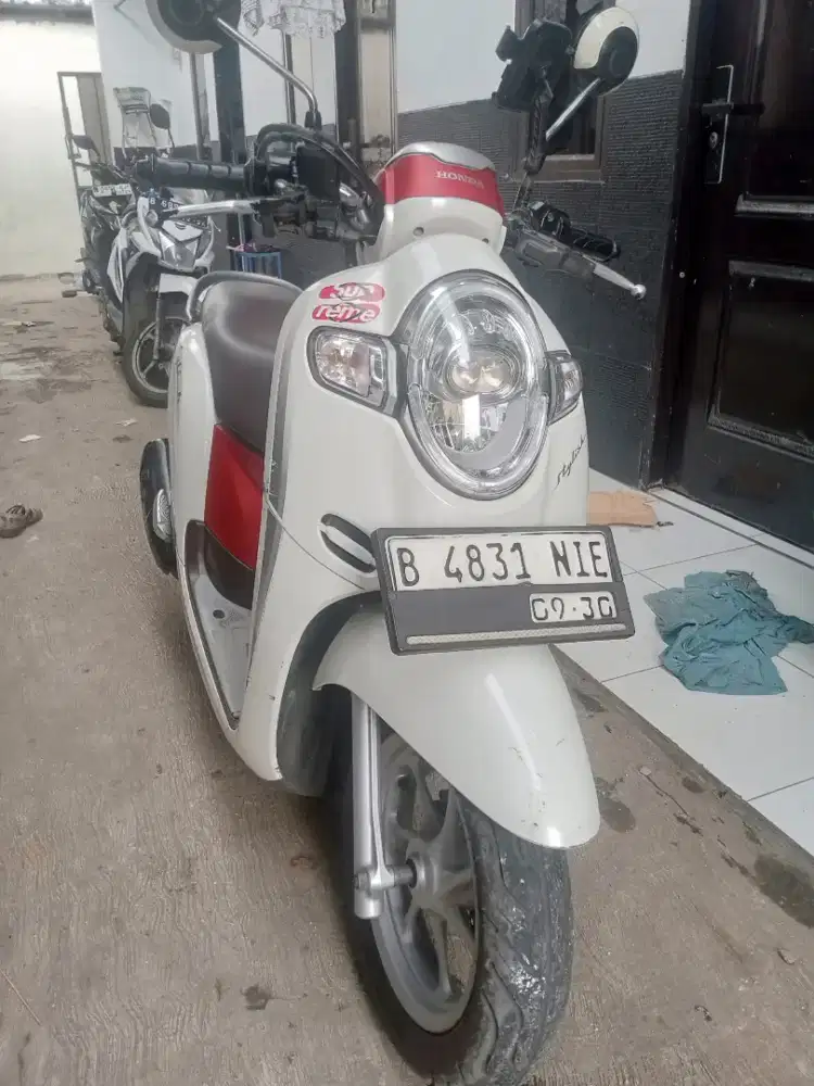 scoopy stylish 2019